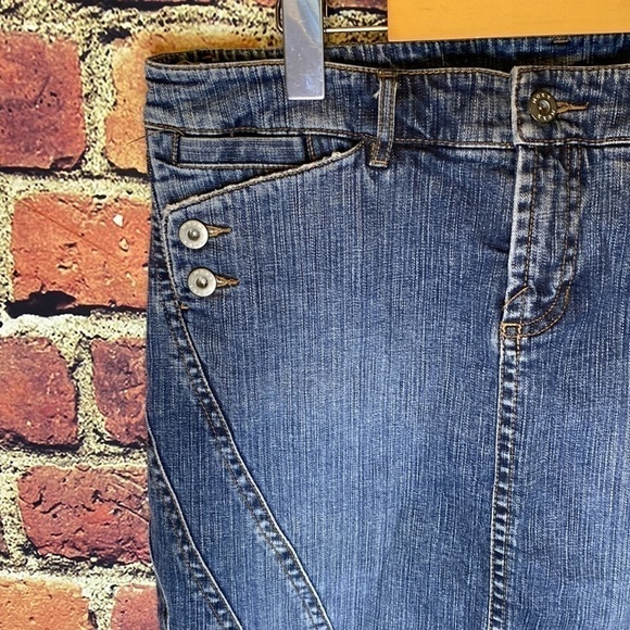 Mexx Fit & Flare Dark Wash Jean Skirt Size 8 - Picture 4 of 12